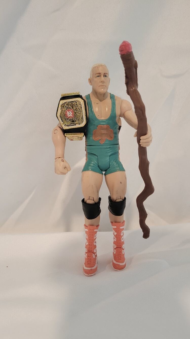 WWE Mattel Basic Fit Finlay Action Figure Shillelagh Championship Belt Loose